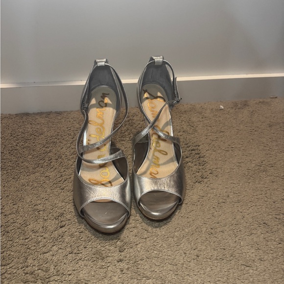 Sam Edelman Metallic Silver Heels - Picture 2 of 4